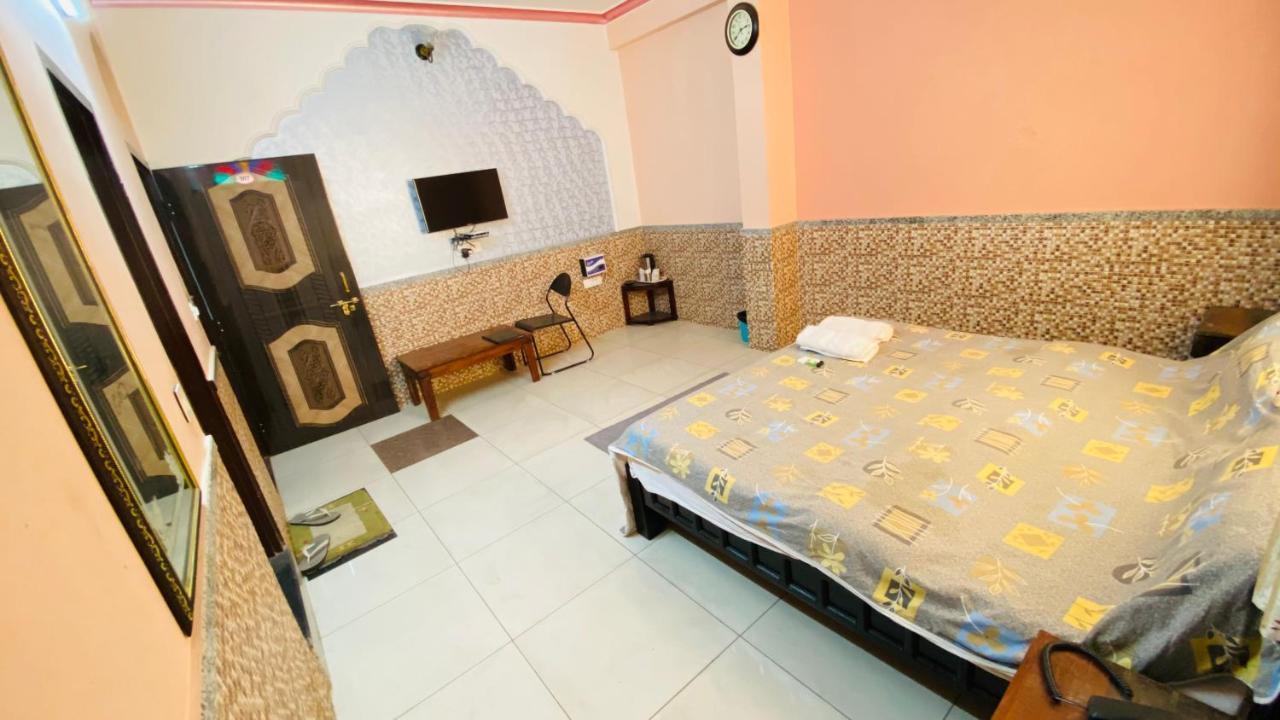 Homestay Moonlight &