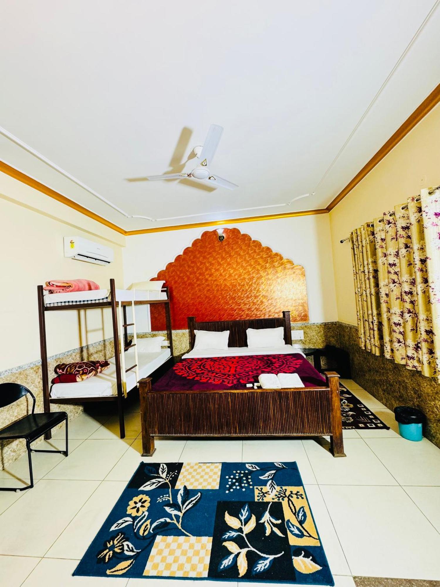 Homestay Moonlight & Jaipur
